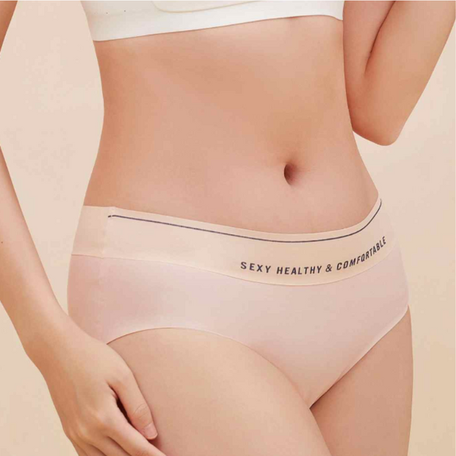 Massive Spot Girl Ice Silk Mid-Waist Underwear – Breathable, Seamless & Sexy Comfort
