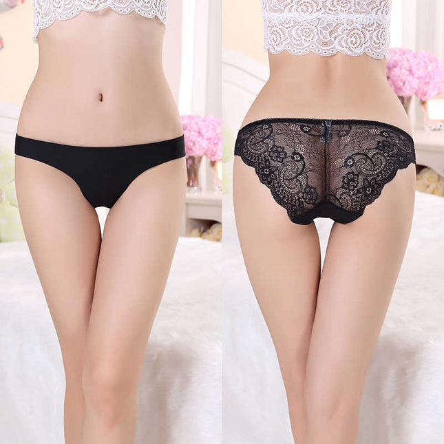 Low Waist Lace Bikini Panties – Elegant, Feminine & Comfortable